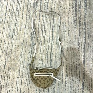 Coach crossbody bag, used in good condition